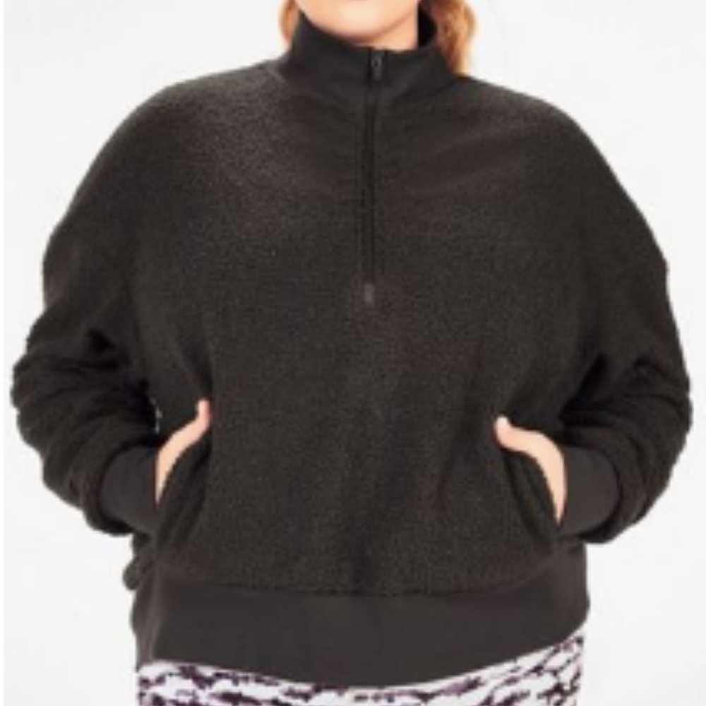 NWT Fabletics Dream Pullover Fleece Gray